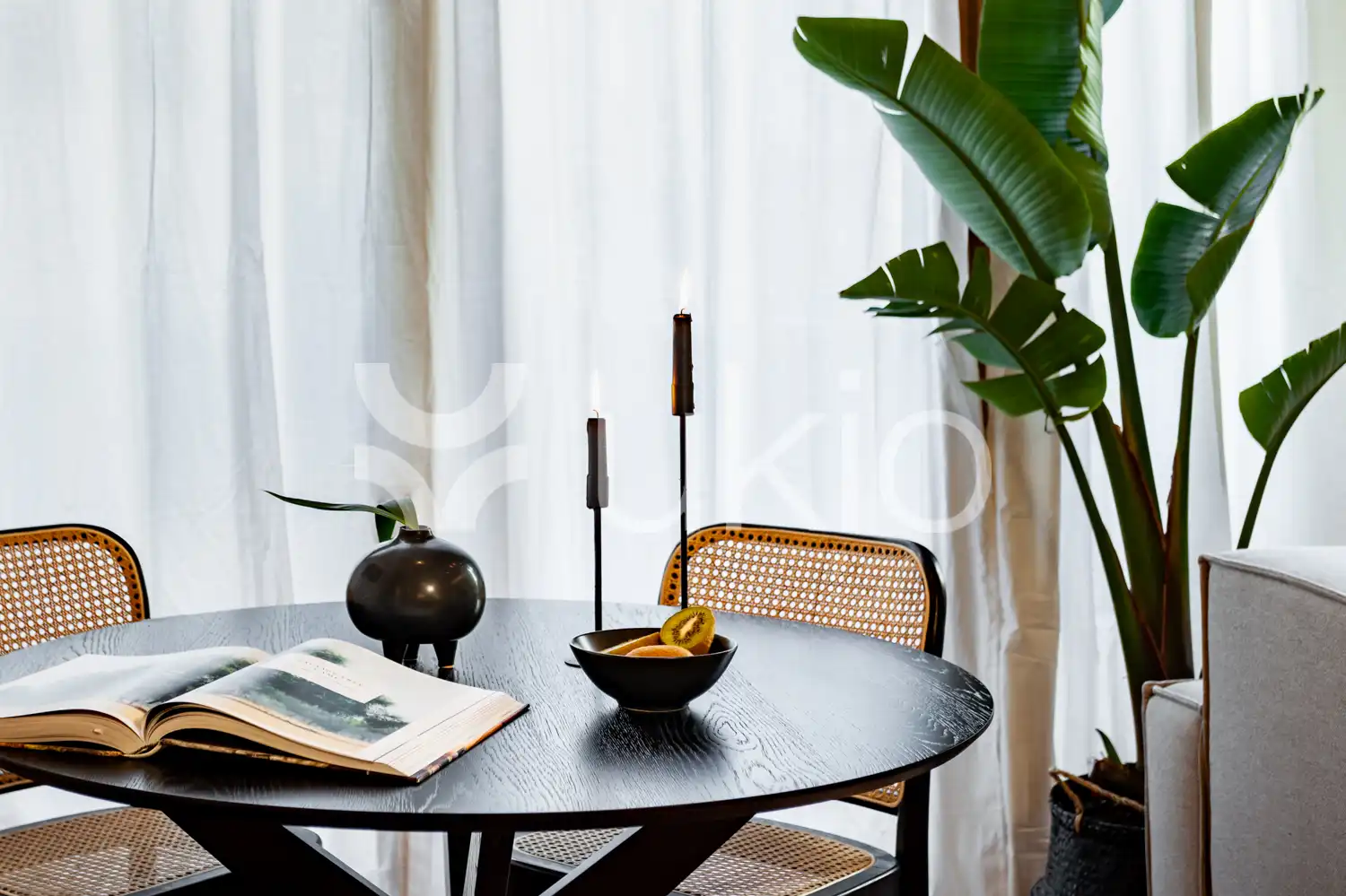 Comedor de Apartamento de alquiler en Barcelona con Aire acondicionado, Calefacción y Amueblado