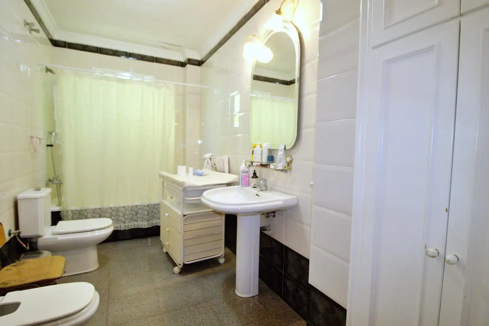 Baño de Casa o chalet en venta en Elche / Elx con Jardín privado y Alarma