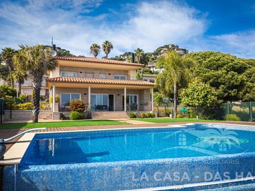 Villa mit Balkon zum Verkauf in Roca Grossa
