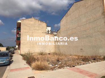 Terreny residencial en venda a Carrer de la Bàscula 62