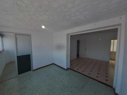 Sala d'estar de Àtic en venda en Sant Boi de Llobregat amb Terrassa