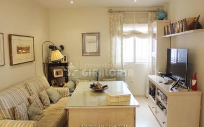 Living room of Single-family semi-detached for sale in El Viso del Alcor  with Air Conditioner, Terrace and Balcony