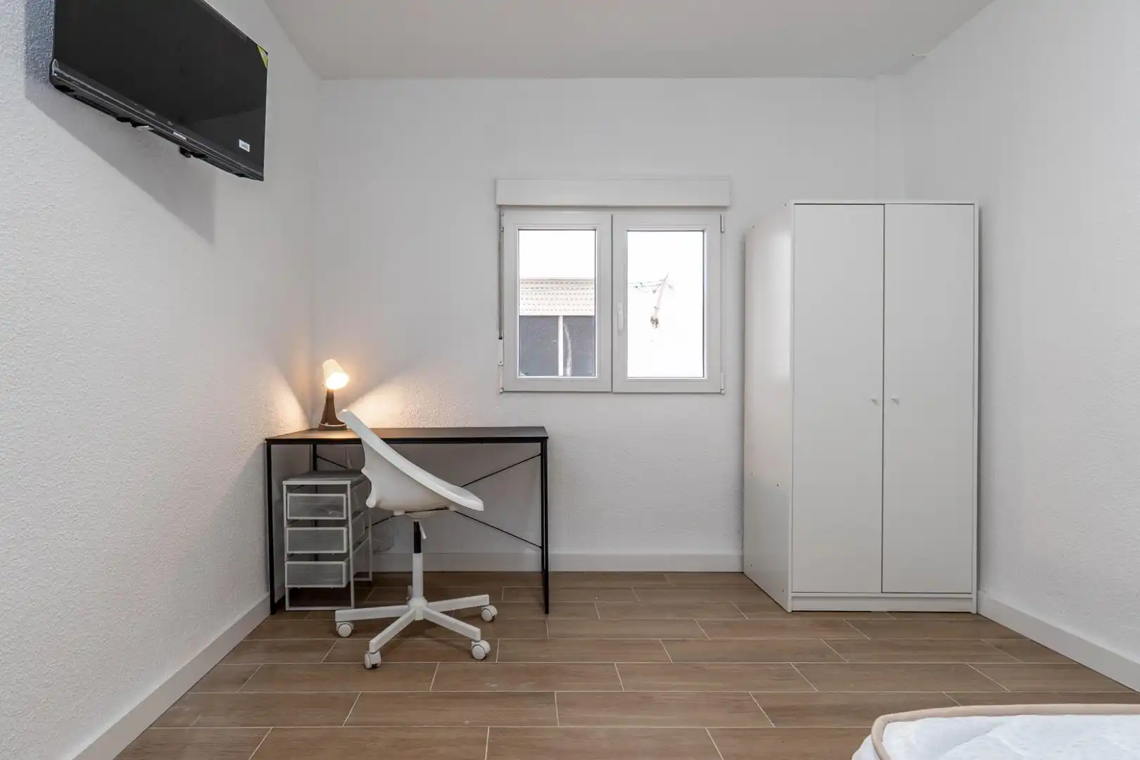 Piso en venta en Calle JUAN DE LA CIERVA, Barrio de Zaidín