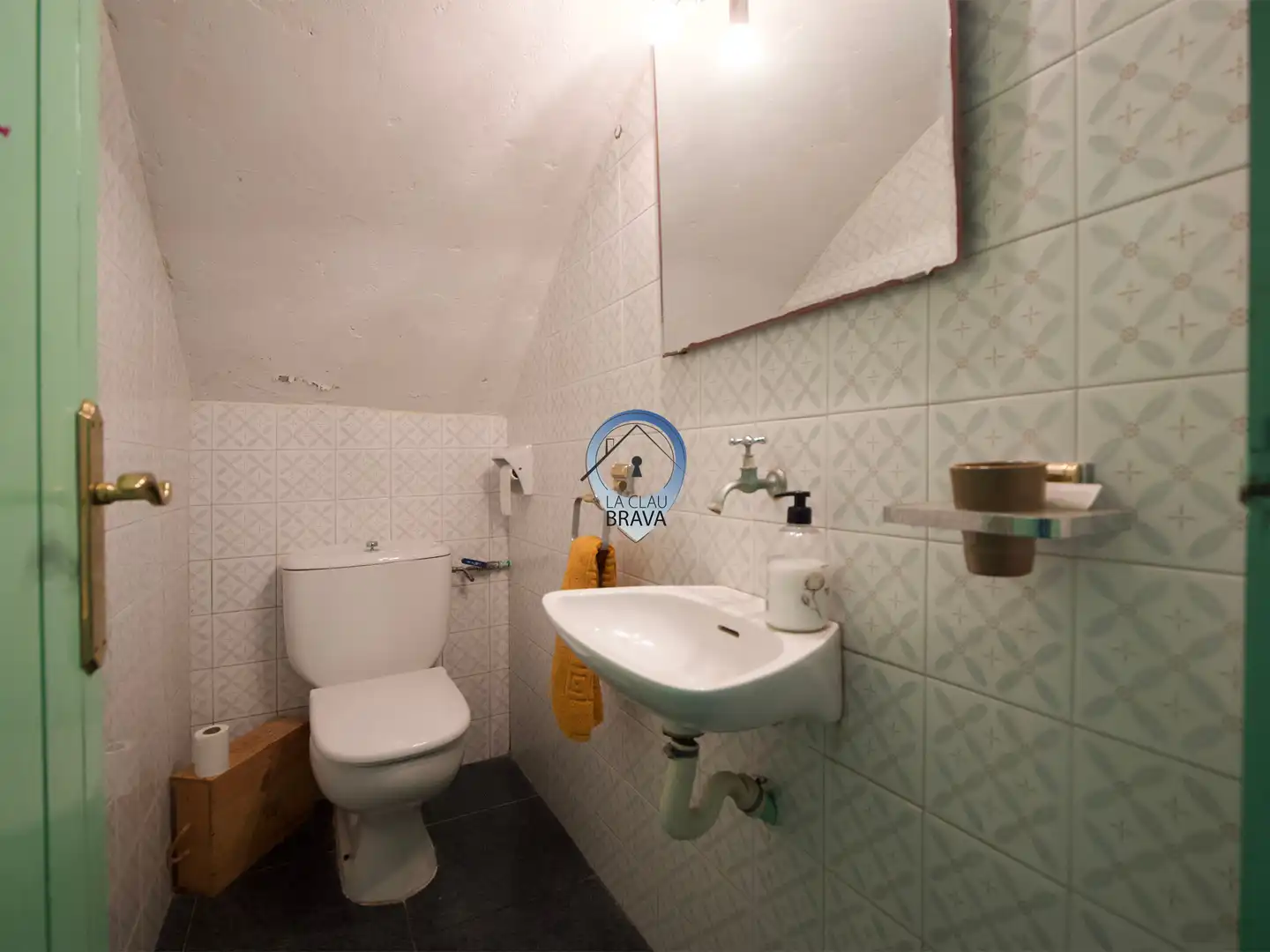Bany de Casa o xalet en venda en Caldes de Malavella amb Calefacció, Jardí privat i Terrassa