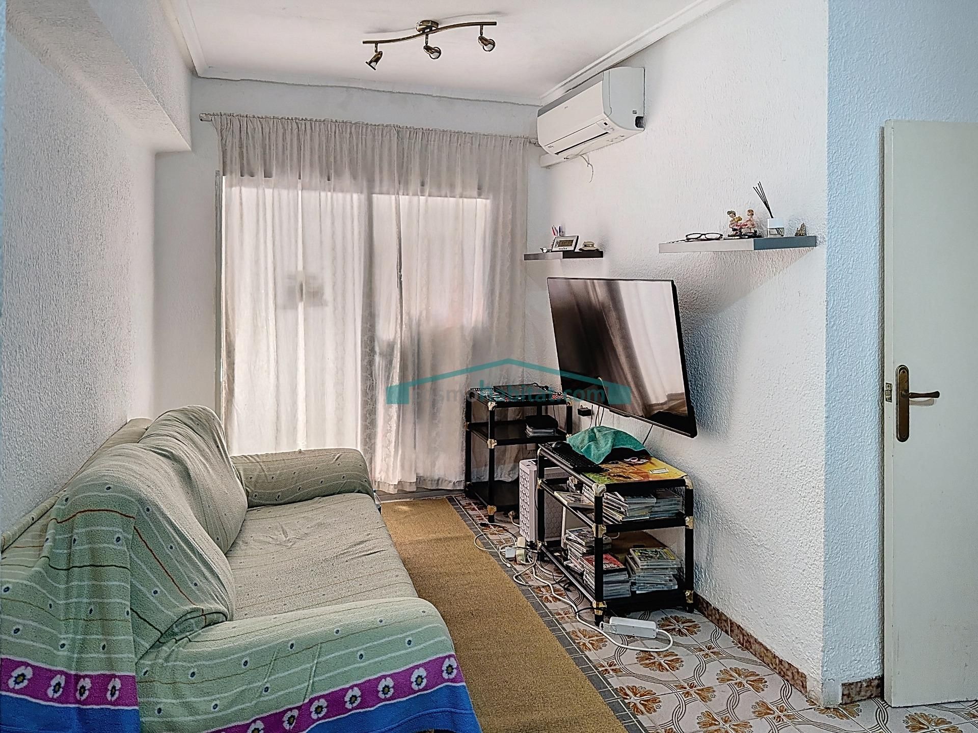 Sala de estar de Piso en venta en  Valencia Capital con Aire acondicionado y Balcón