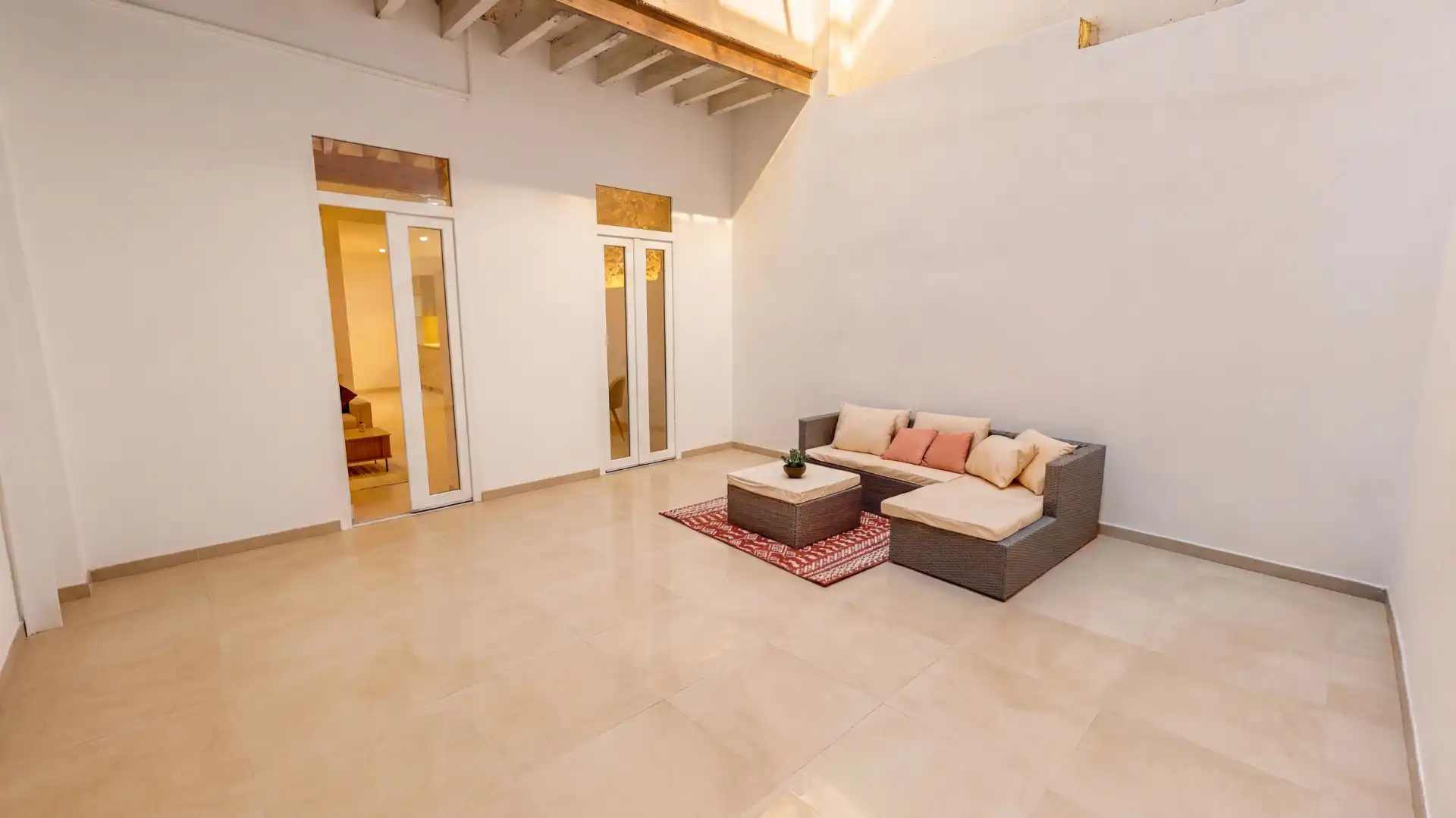 Sala de estar de Piso en venta en Alicante / Alacant con Jardín privado, Trastero y Amueblado