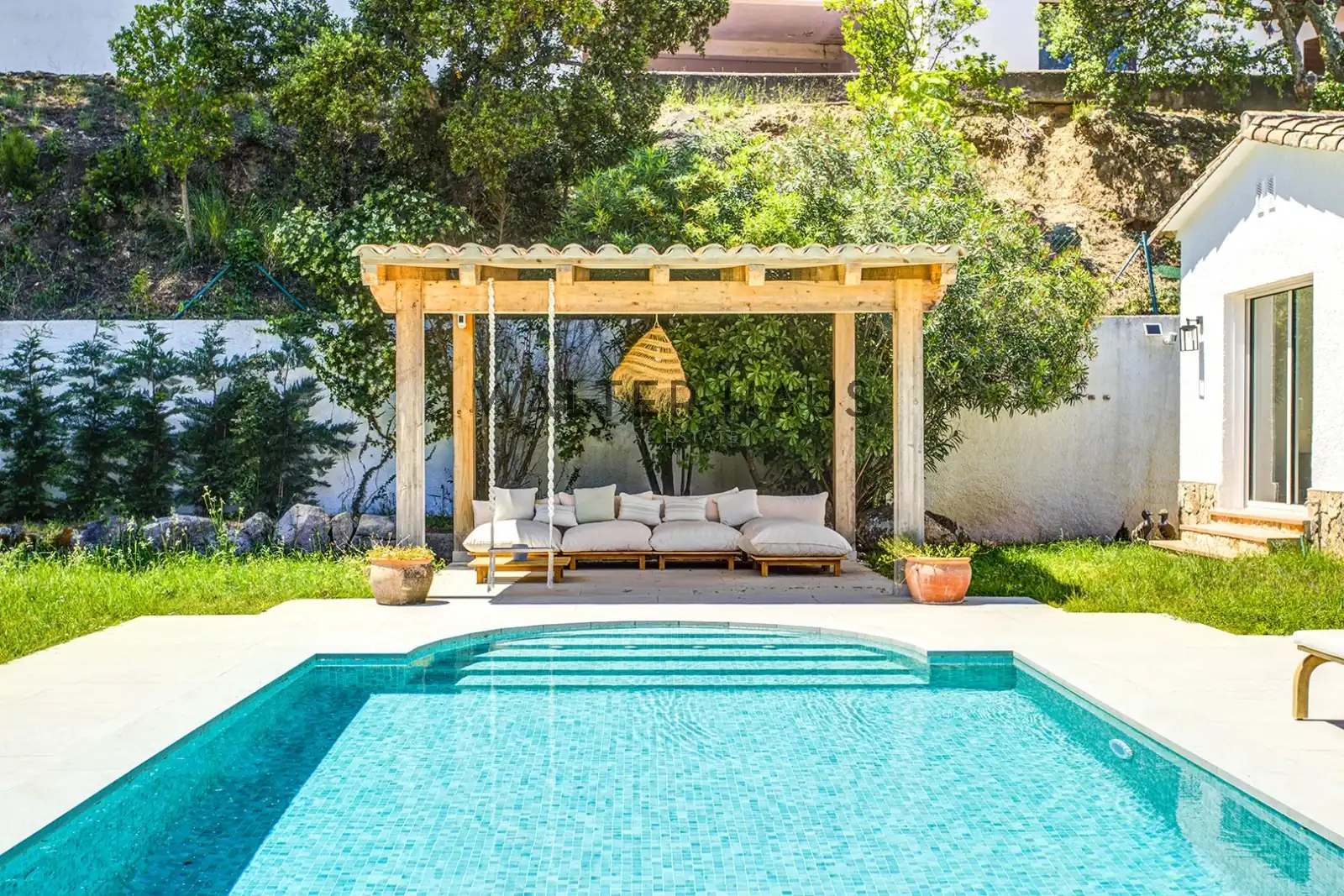 Piscina de Casa adosada en venda en Santa Cristina d'Aro amb Aire condicionat, Jardí privat i Terrassa