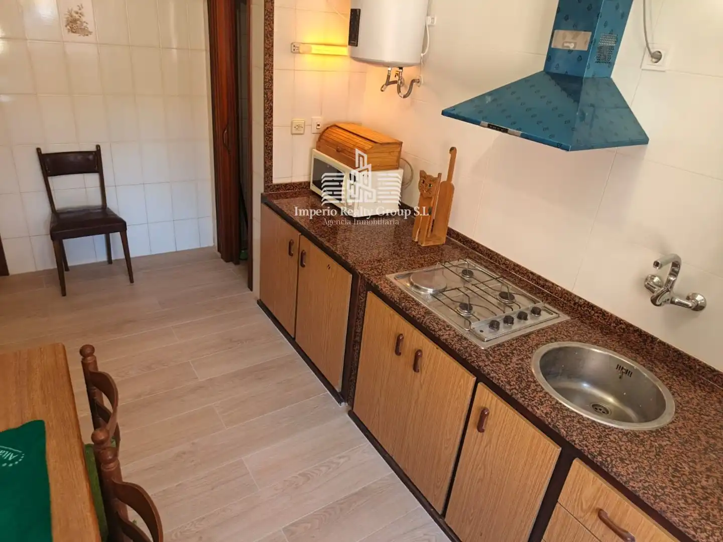 Piso de alquiler en N/A, Sama