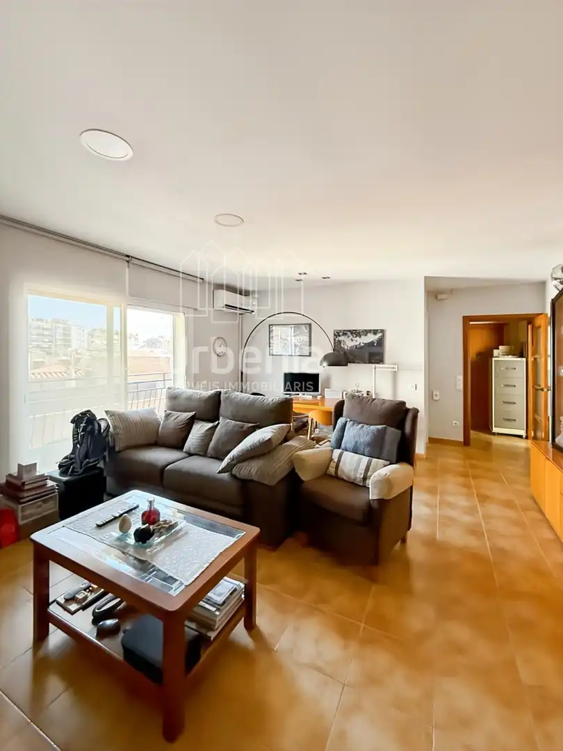 Sala de estar de Ático en venta en Mataró con Aire acondicionado, Calefacción y Terraza