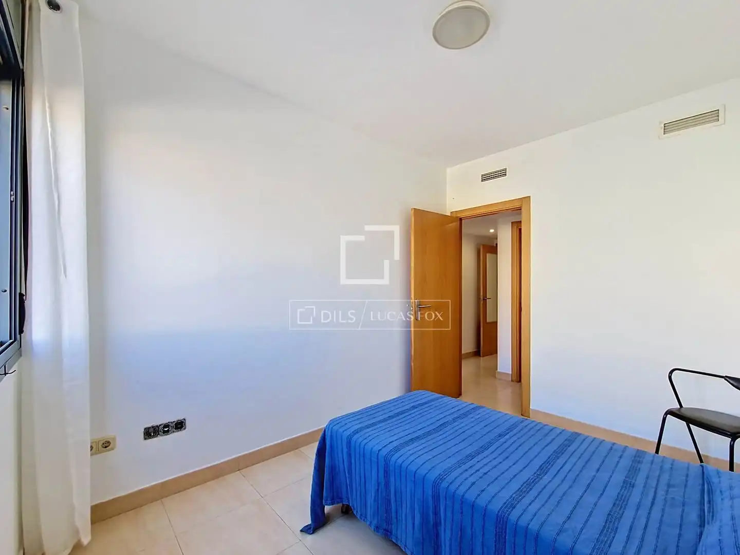 Habitación de Piso en venta en Cubelles con Aire acondicionado, Calefacción y Jardín privado