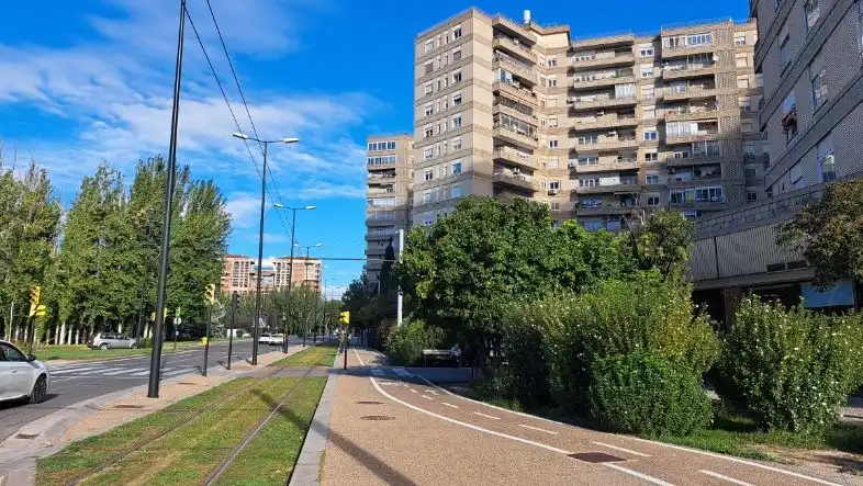 Vista exterior de Traster en venda en Actur-Rey Fernando