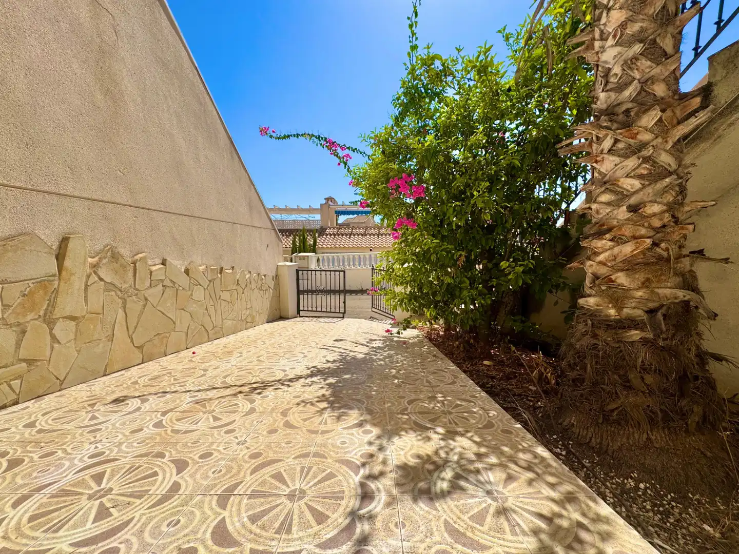Jardí de Casa o xalet en venda en Orihuela amb Terrassa