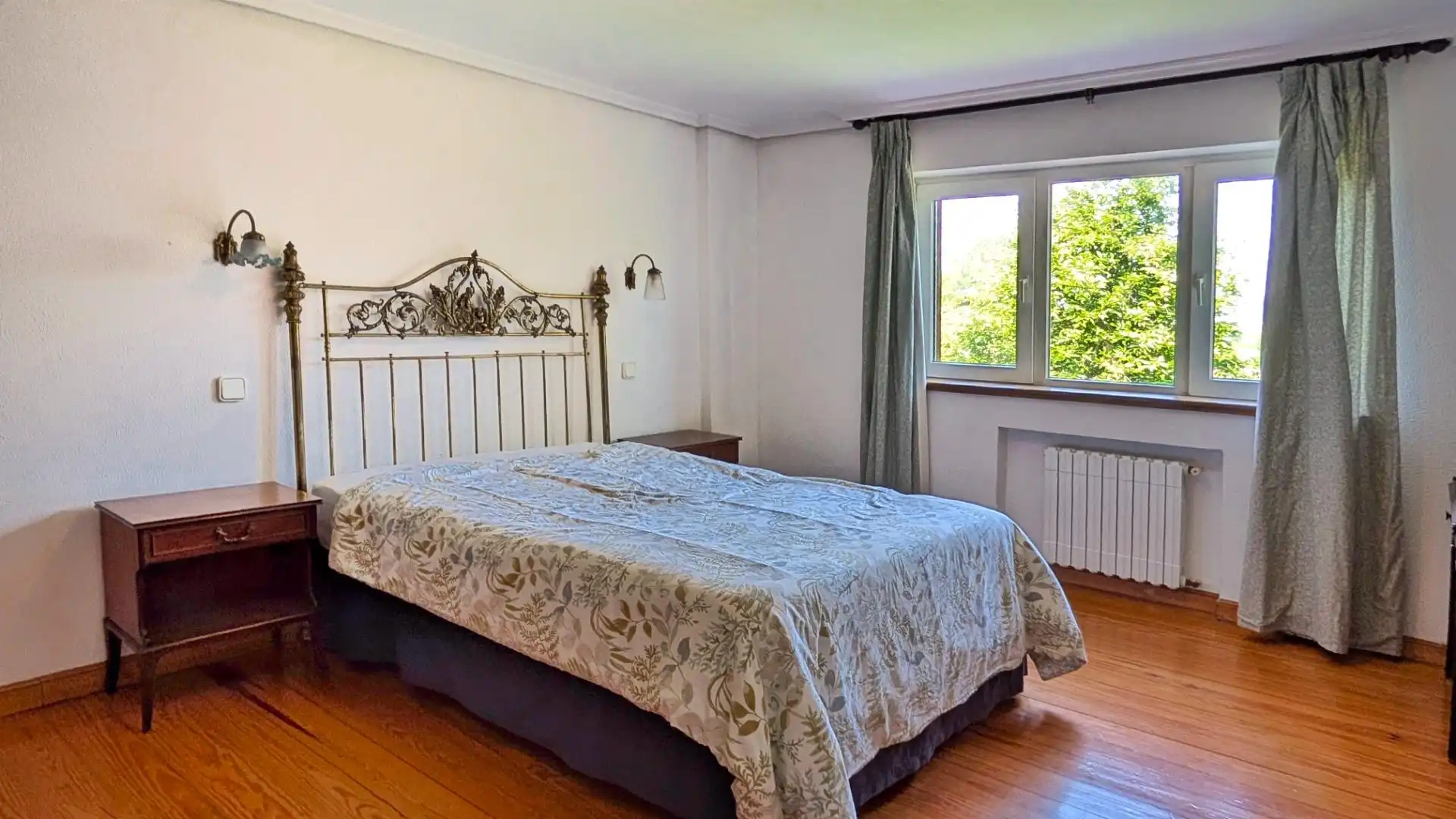 Bedroom of Houses for sale in Camargo  with Heating
