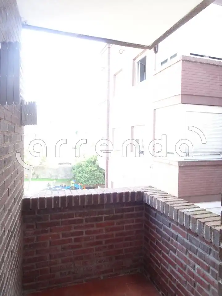 Pis de lloguer a Calle Fernando de los Ríos, Los Castros
