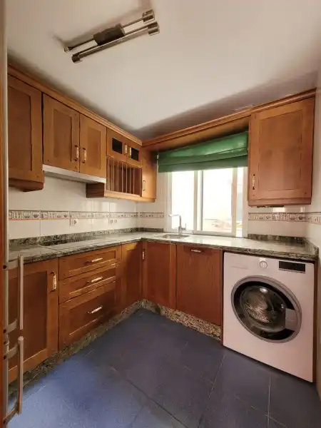 Maisonette zum Verkauf in Calle Enrique de Egas, 12, Suárez