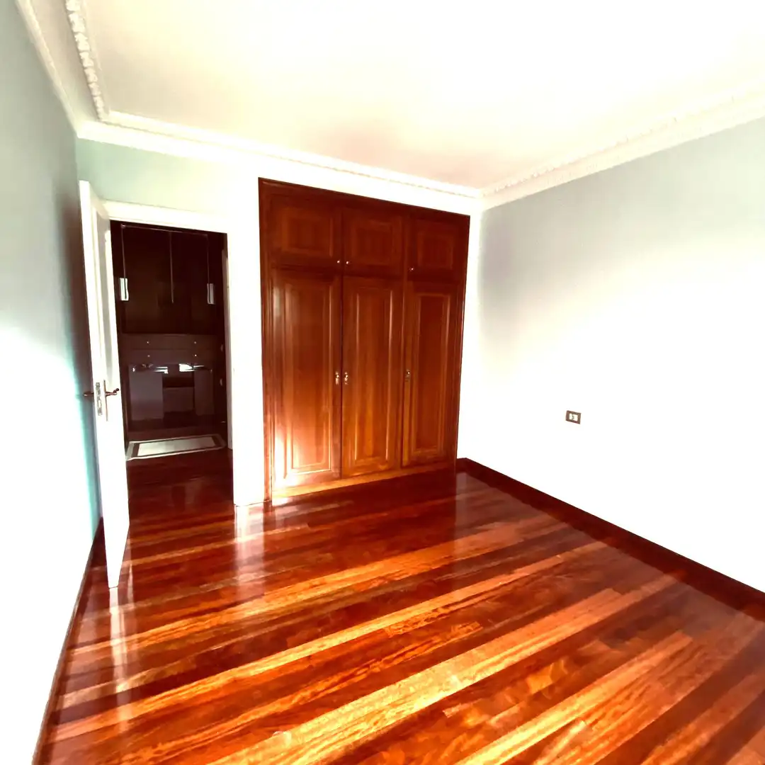 Wohnung zur Miete in Vigo 