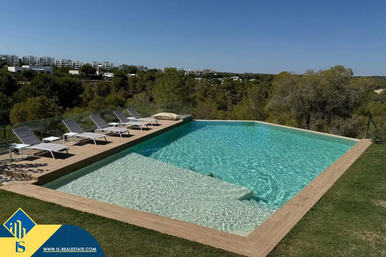 Wohnung mit Pool zum Verkauf in Orihuela Costa