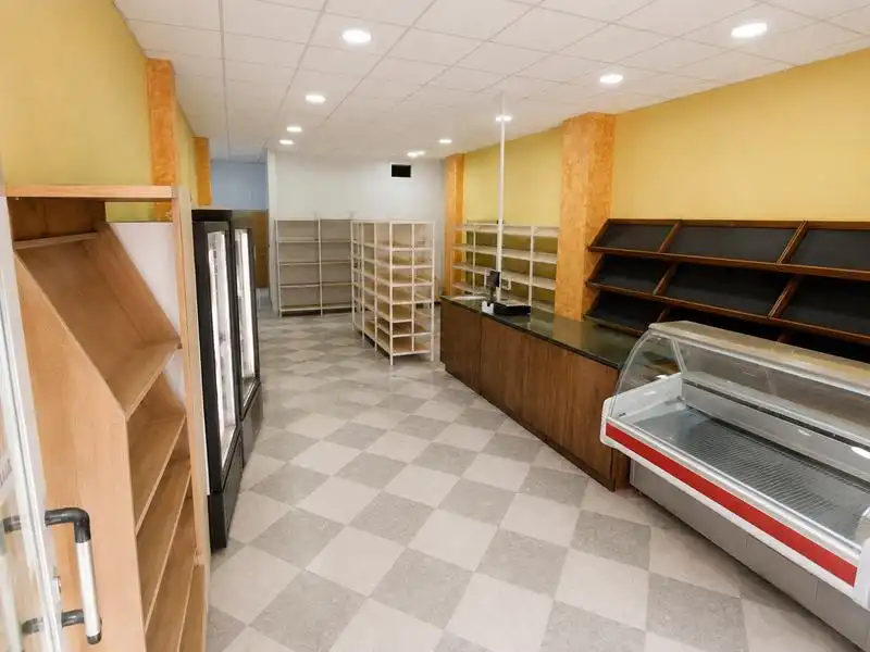 Local comercial en venda a Estepona Pueblo, imagen 11