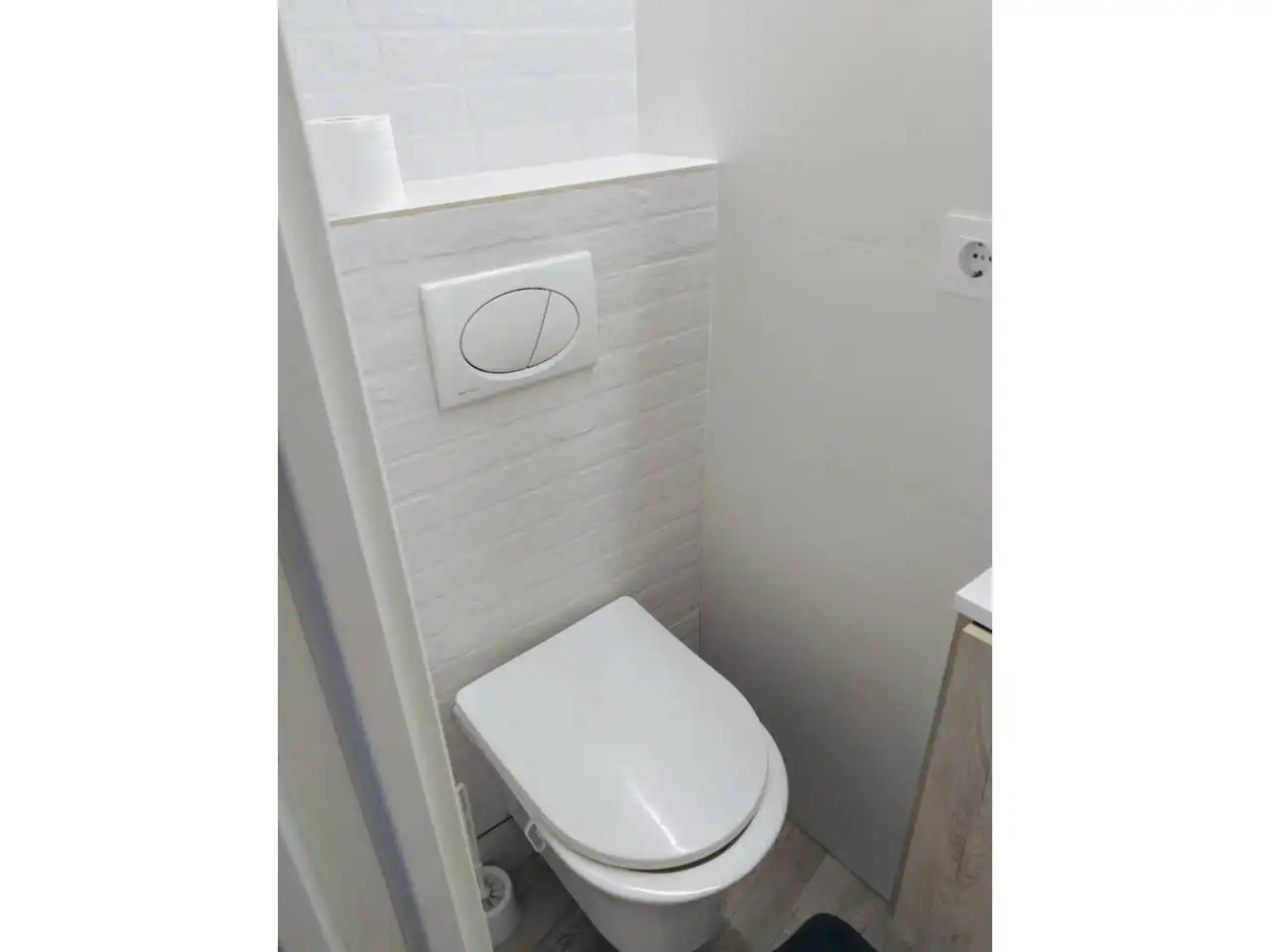 Bathroom of Apartments for rent in Burgos  with Heating, Parquet flooring and Furnished