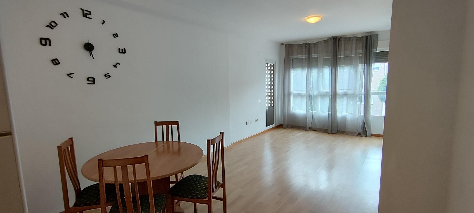 Habitación de Piso de alquiler en Picanya con Parquet y Terraza