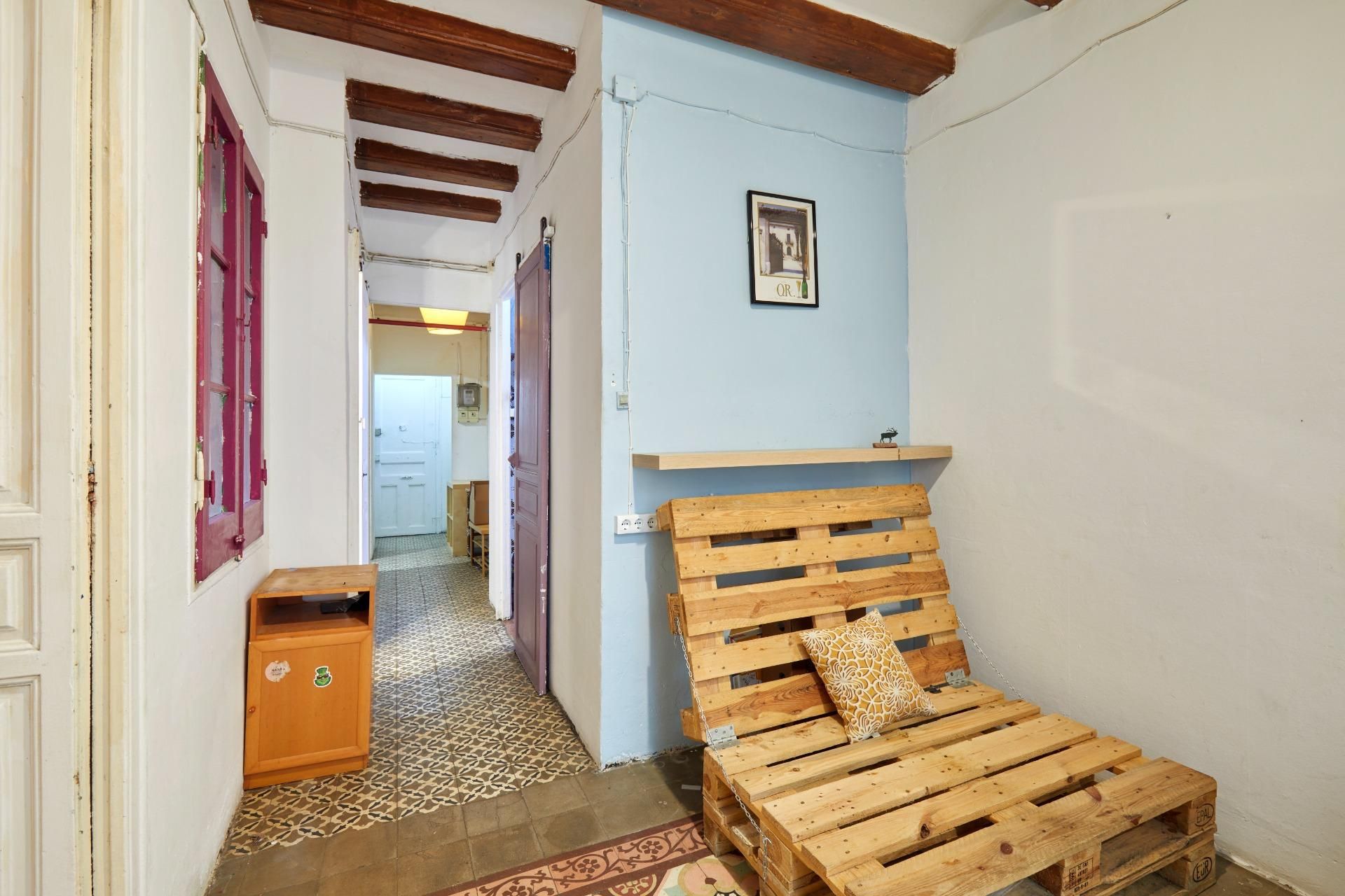 Piso en venta en  Barcelona Capital con Trastero y Balcón