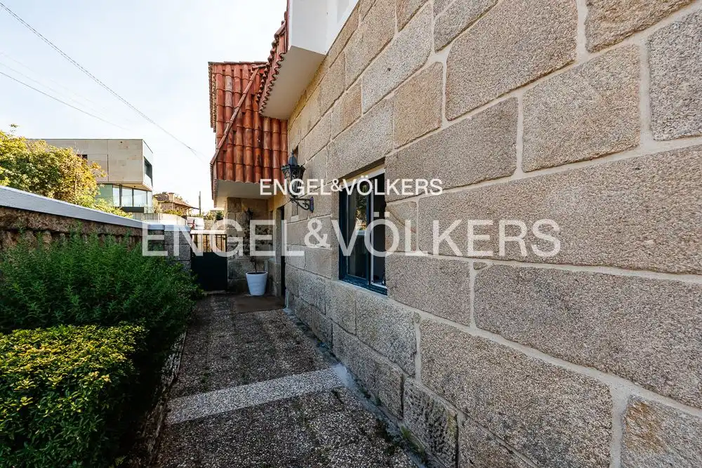 Exterior view of Houses for sale in Vigo   with Heating, Private garden and Terrace