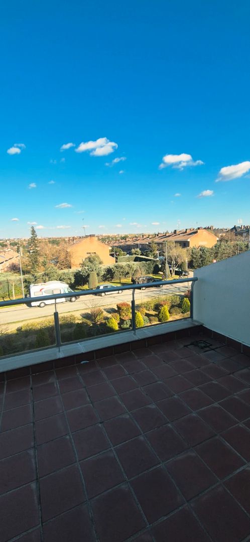 Attic for rent in Calle Durillo, El Cantizal