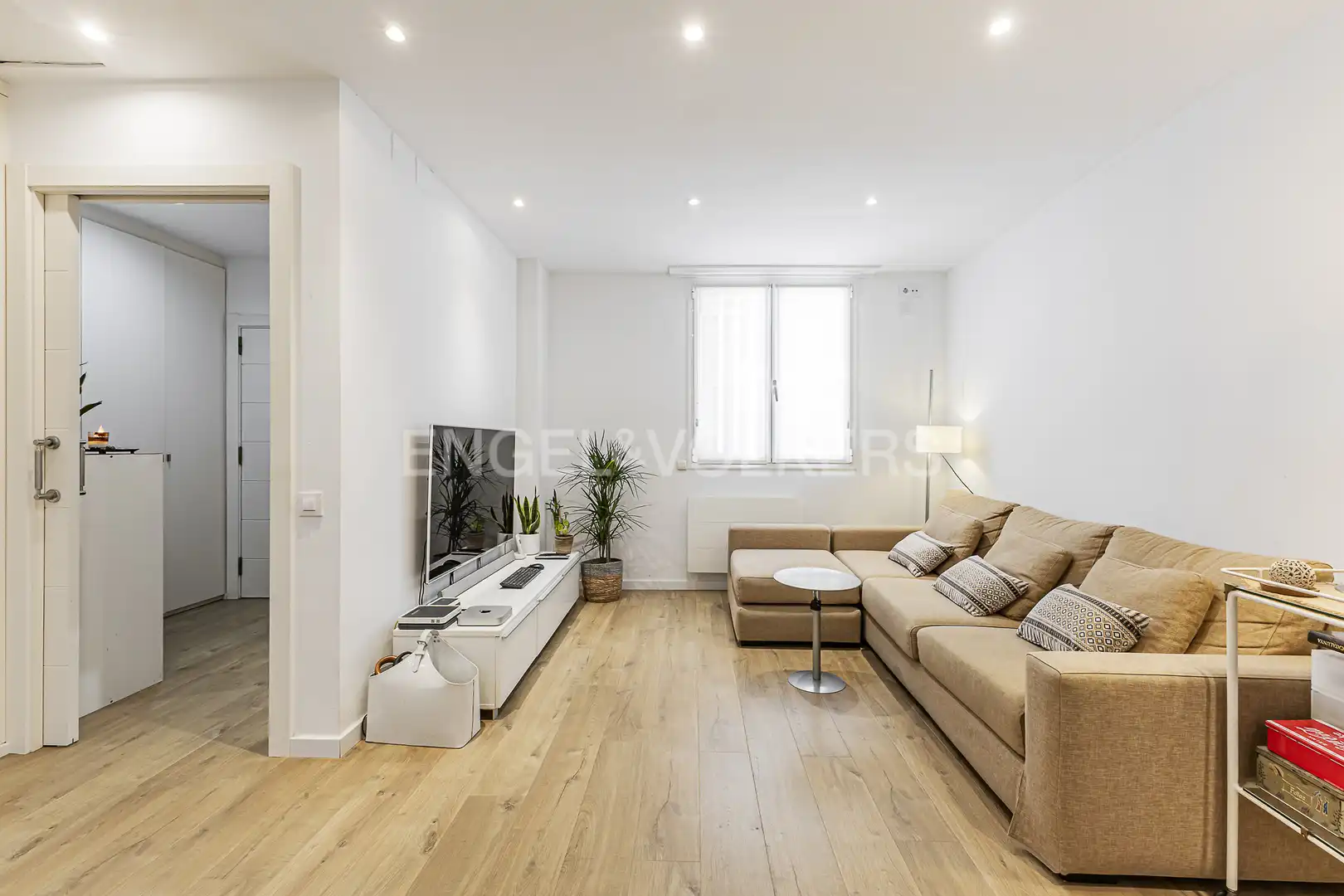 Sala de estar de Piso en venta en Barcelona con Aire acondicionado, Calefacción y Parquet