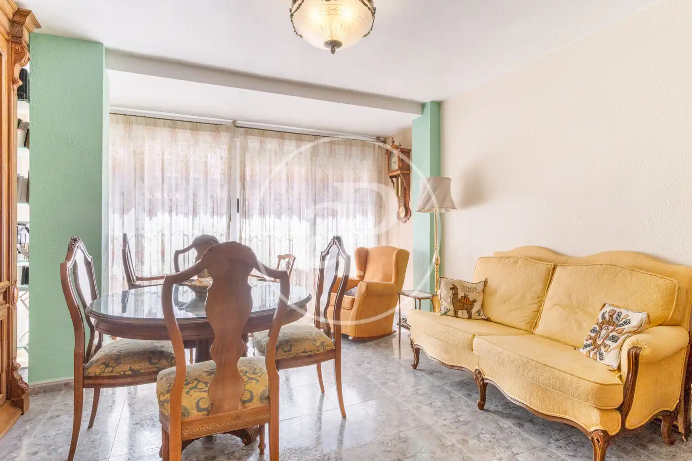 Sala de estar de Piso en venta en Valencia con Calefacción y Amueblado
