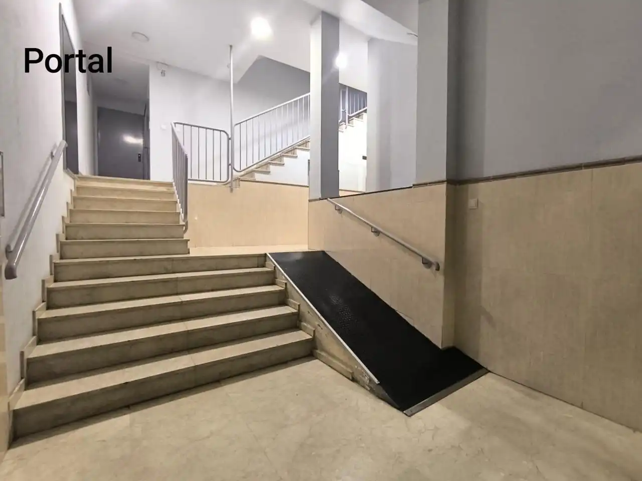 Flat for sale in Zaragoza  with Heating and Furnished