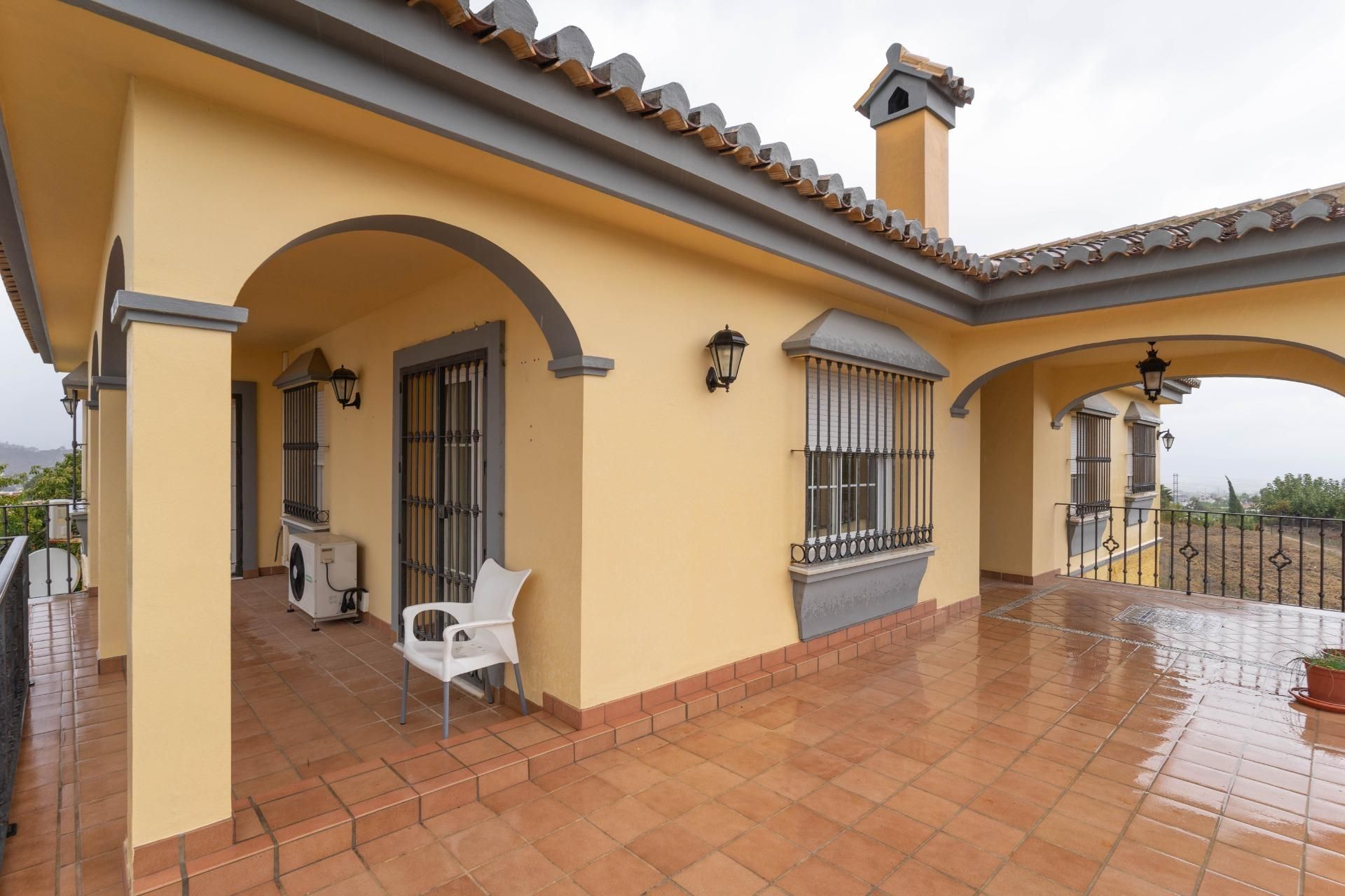 Vista exterior de Àtic de lloguer en Alhaurín El Grande amb Aire condicionat, Calefacció i Terrassa
