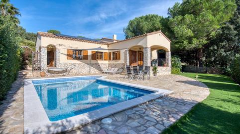 Foto 2 de Casa o xalet en venda a Carrer Caterina Albert, Mas Pere - Río de Oro, Girona