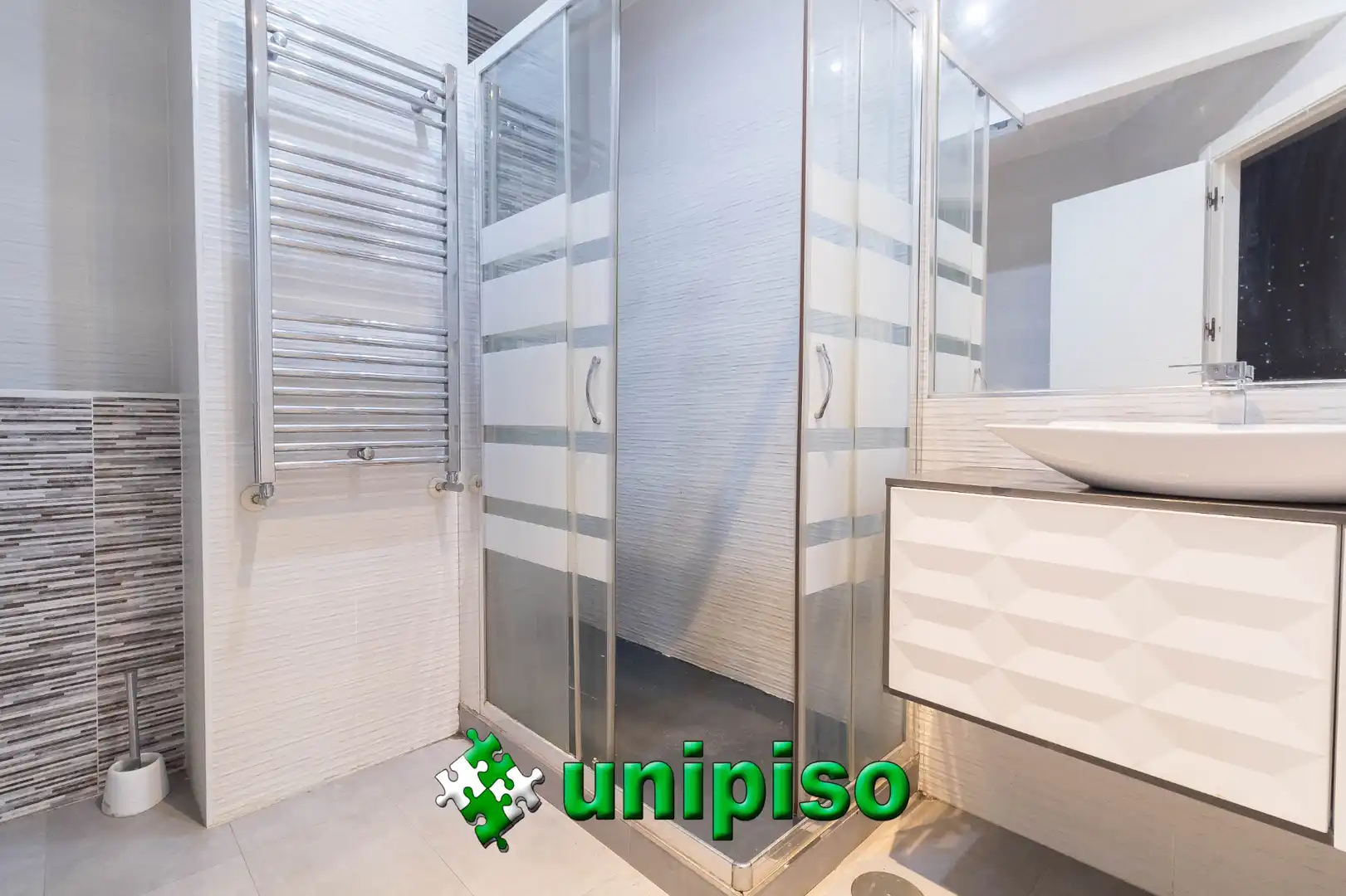 Baño de Piso en venta en Leganés con Aire acondicionado, Calefacción y Terraza