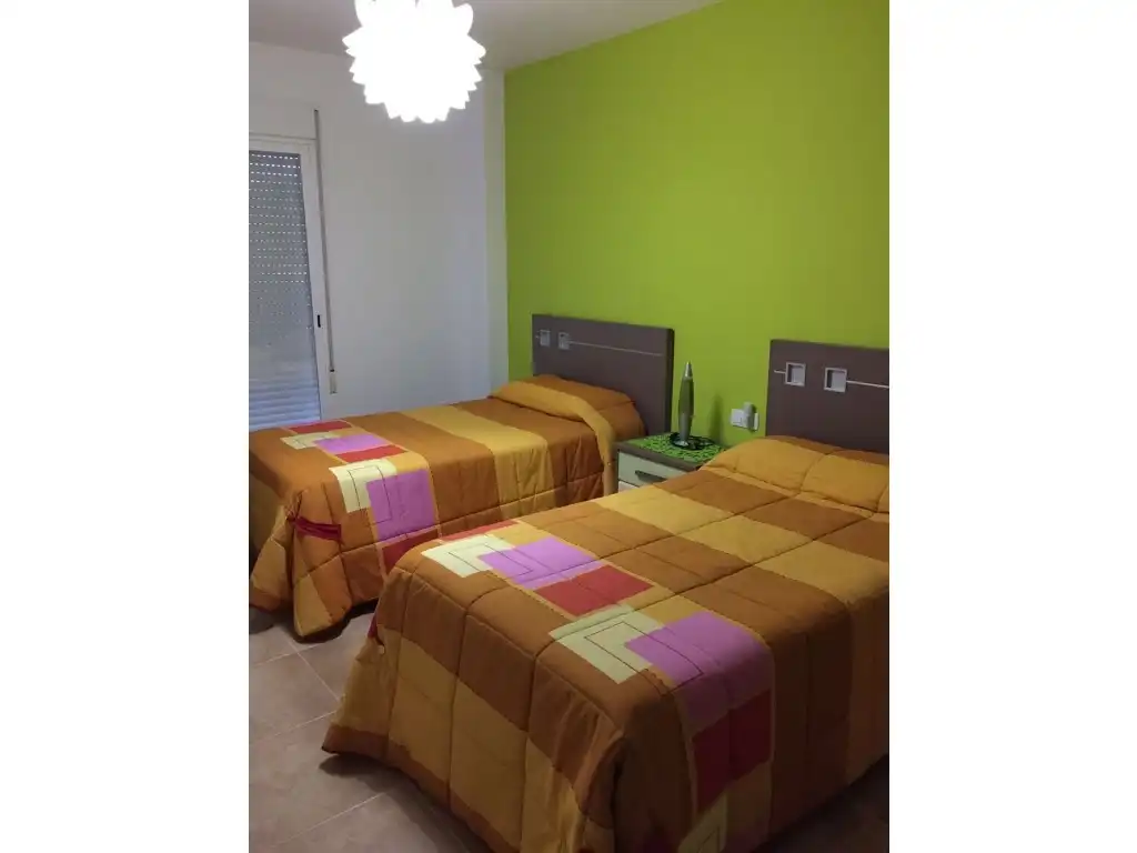 Casa adosada en venda a Calle Miravet, 46, Cabanes