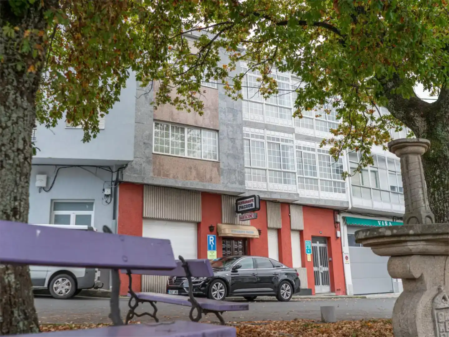 Vista exterior de Local en venta en Monterroso con Aire acondicionado, Parquet y Amueblado