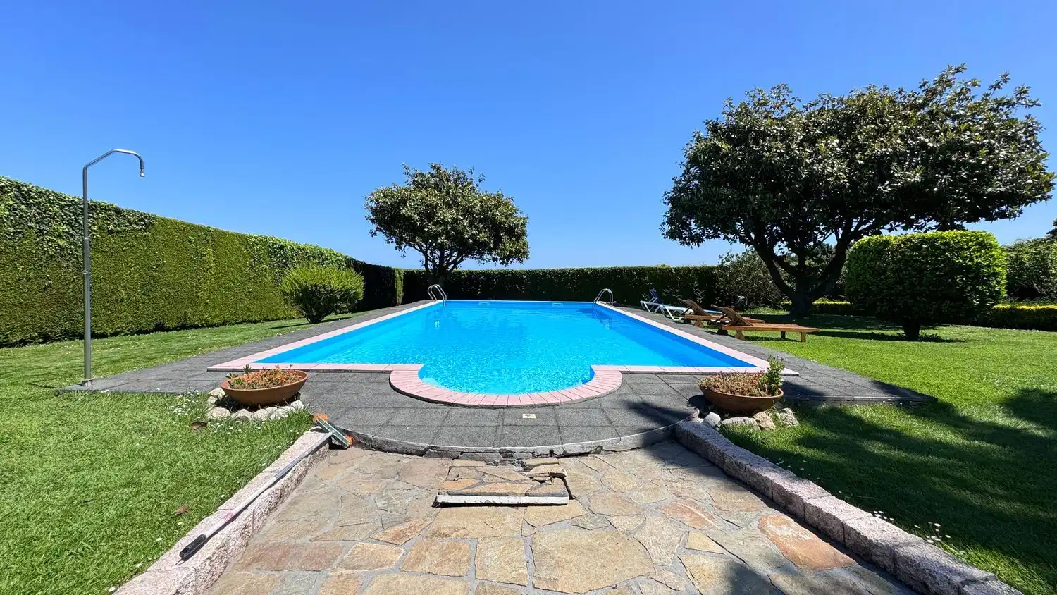 Swimming pool of Houses for sale in Carballo  with Heating, Private garden and Swimming Pool