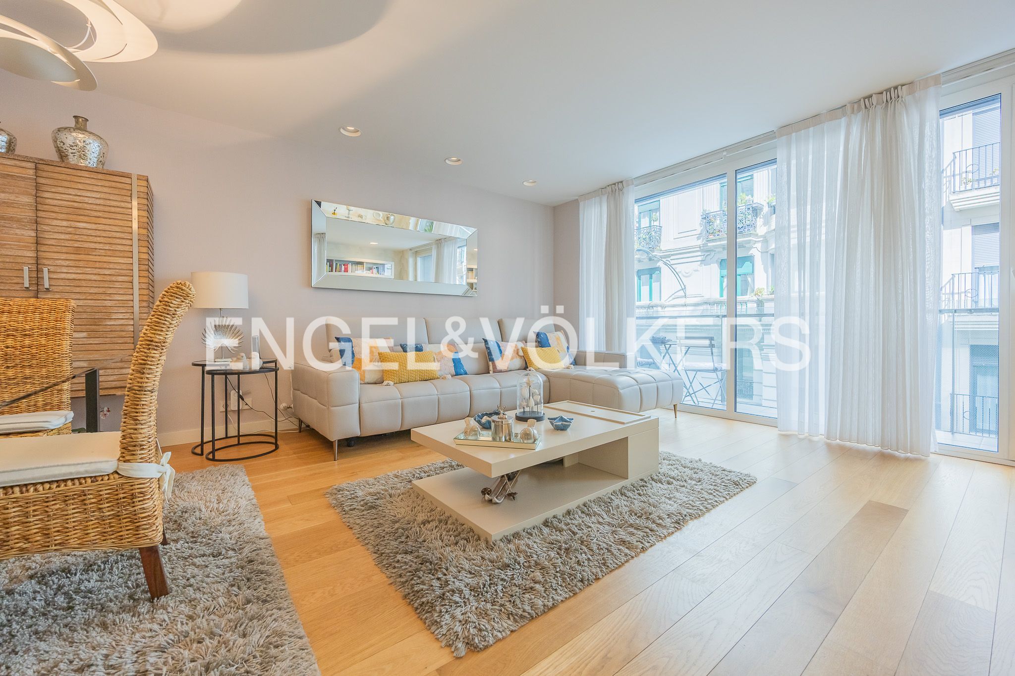 Wohnzimmer von Wohnung zur Miete in Bilbao  mit Heizung, Terrasse und Abstellraum