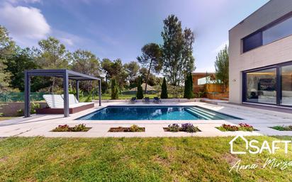 Swimming pool of House or chalet for sale in Sant Julià de Ramis  with Terrace, Swimming Pool and Balcony