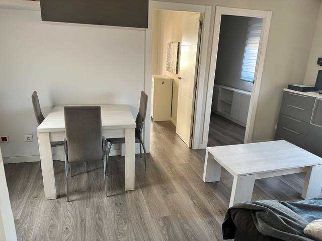 Piso en Alquiler en El Carmel