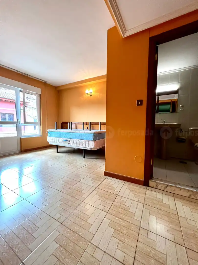 Schlafzimmer von Geschaftsraum zum Verkauf in Aller