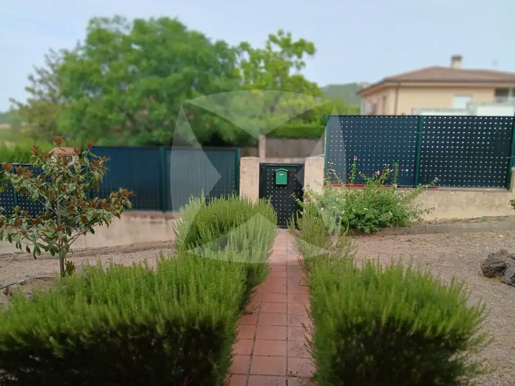 Garden of Houses for sale in Cáceres  with Air Conditioner