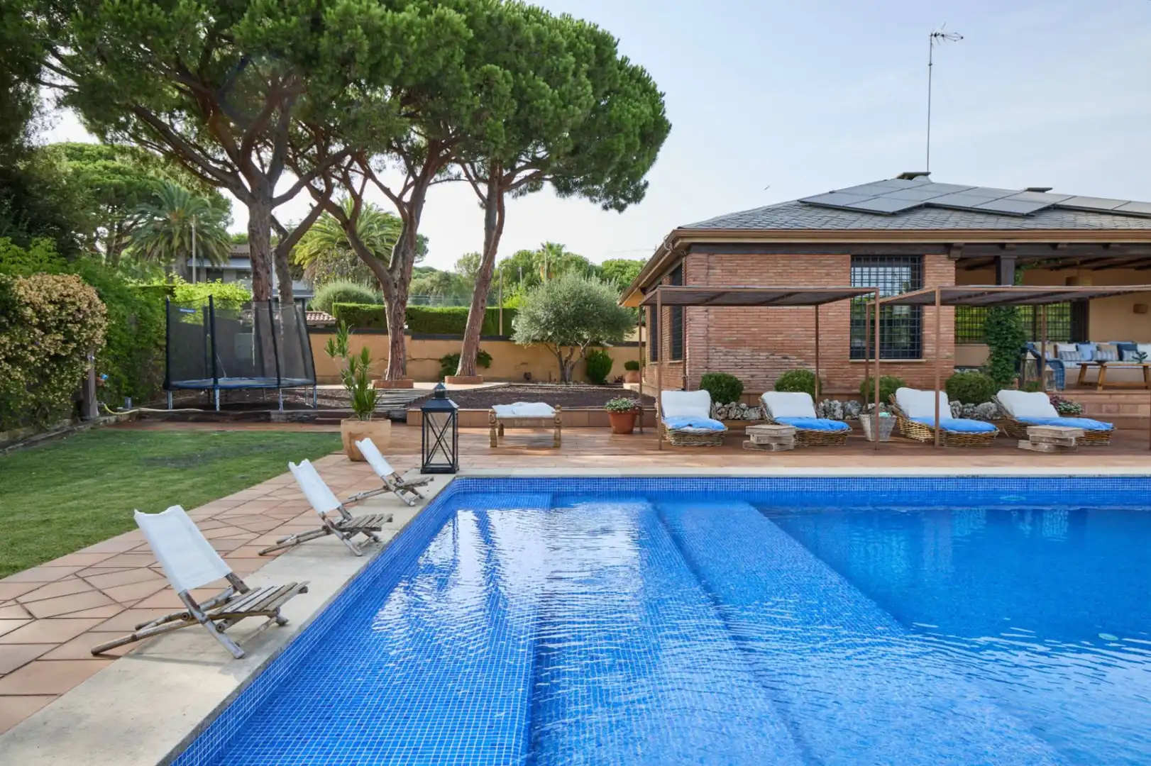 Piscina de Casa o xalet en venda en Sant Andreu de Llavaneres amb Calefacció, Jardí privat i Terrassa