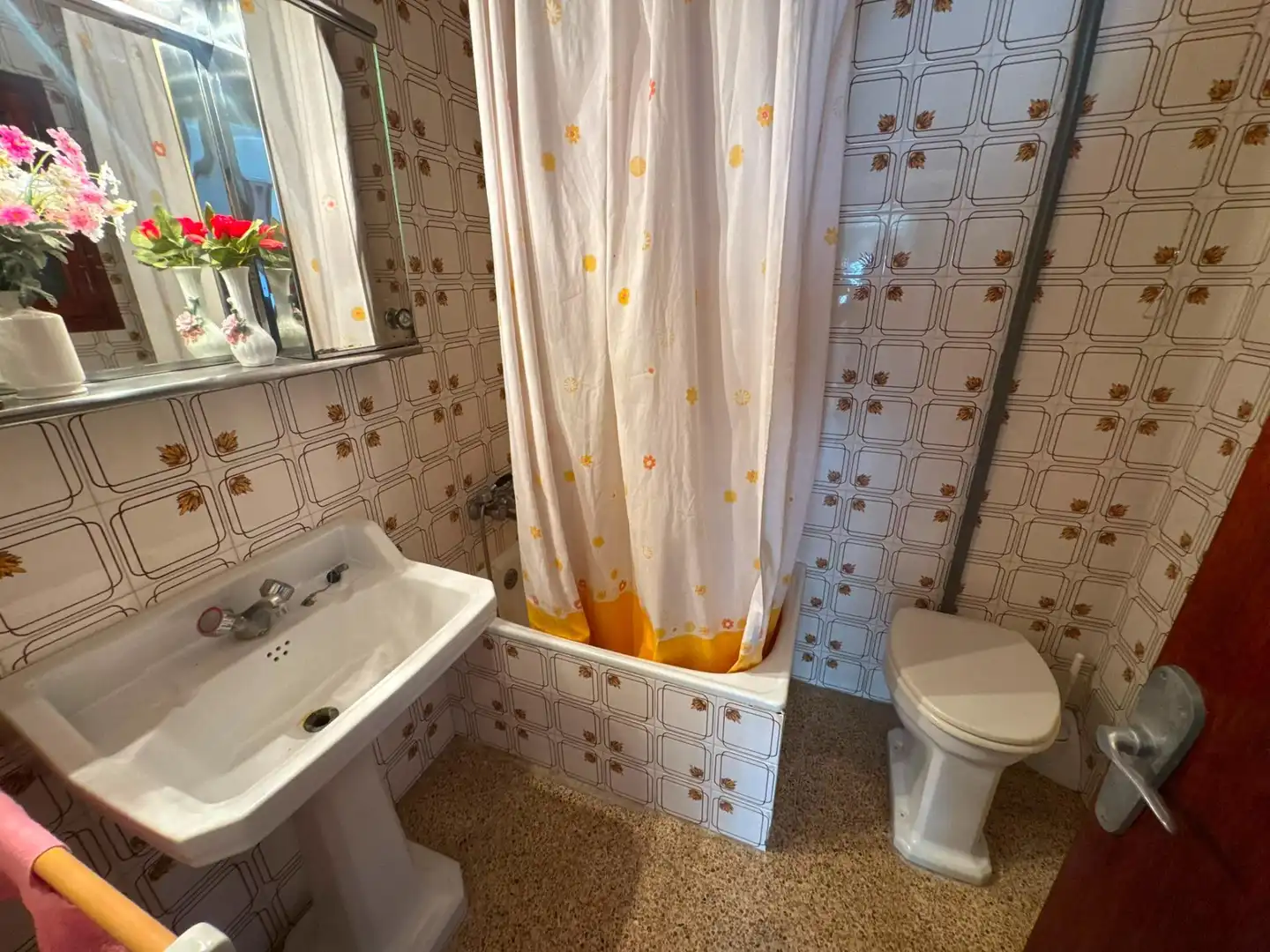 Baño de Piso en venta en Tavernes de la Valldigna con Terraza y Amueblado