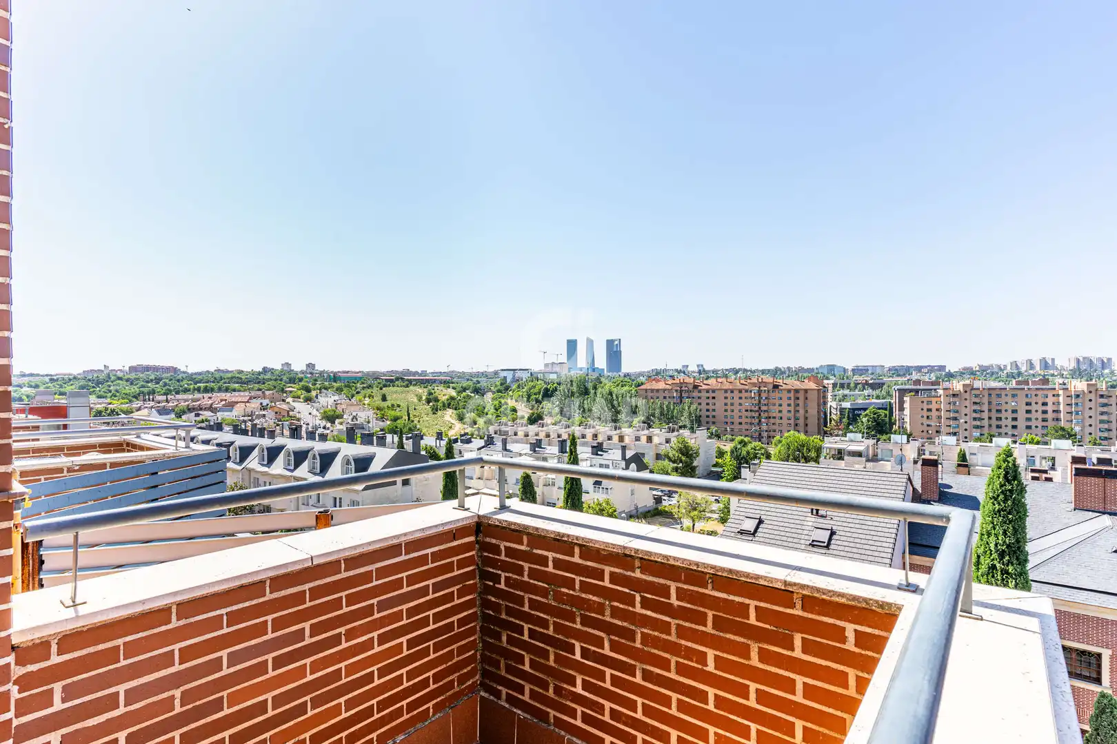 Terrasse von Dachboden zum Verkauf in Madrid mit Heizung, Privatgarten und Abstellraum