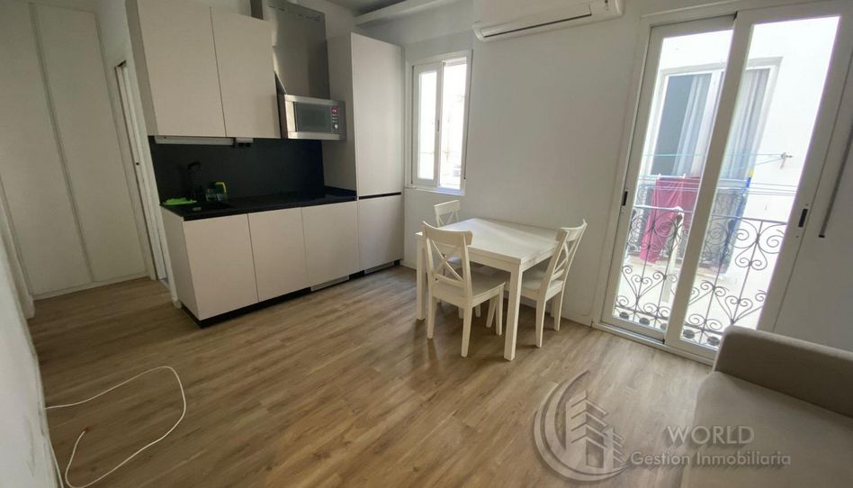Apartamento de alquiler en Calle de Carranza, Trafalgar