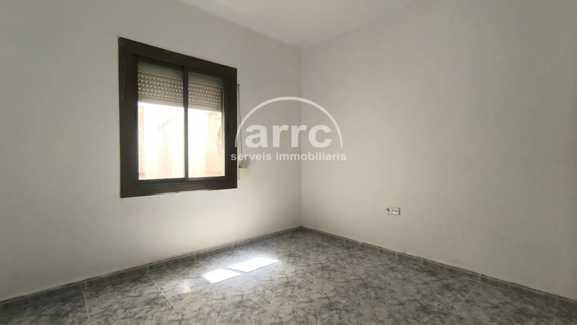 Habitación de Piso en venta en Mataró con Aire acondicionado, Terraza y Trastero