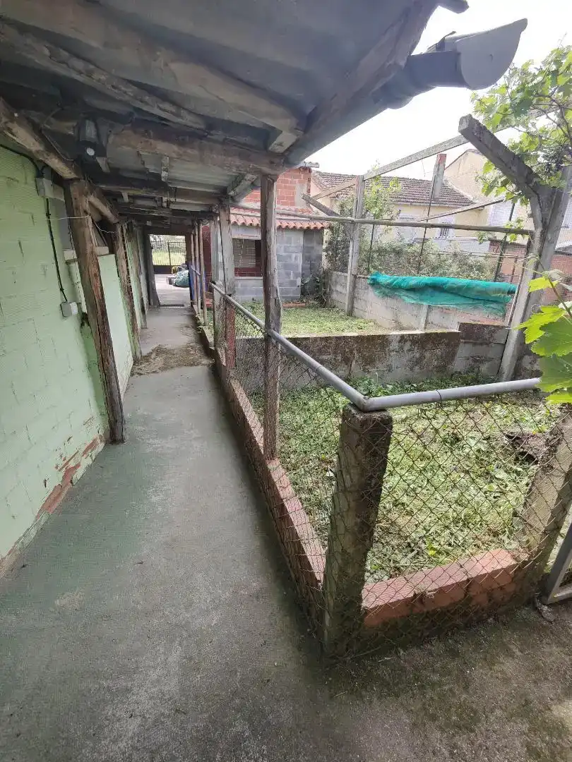 Casa adosada en venda en Monforte de Lemos amb Jardí privat, Traster i Moblat