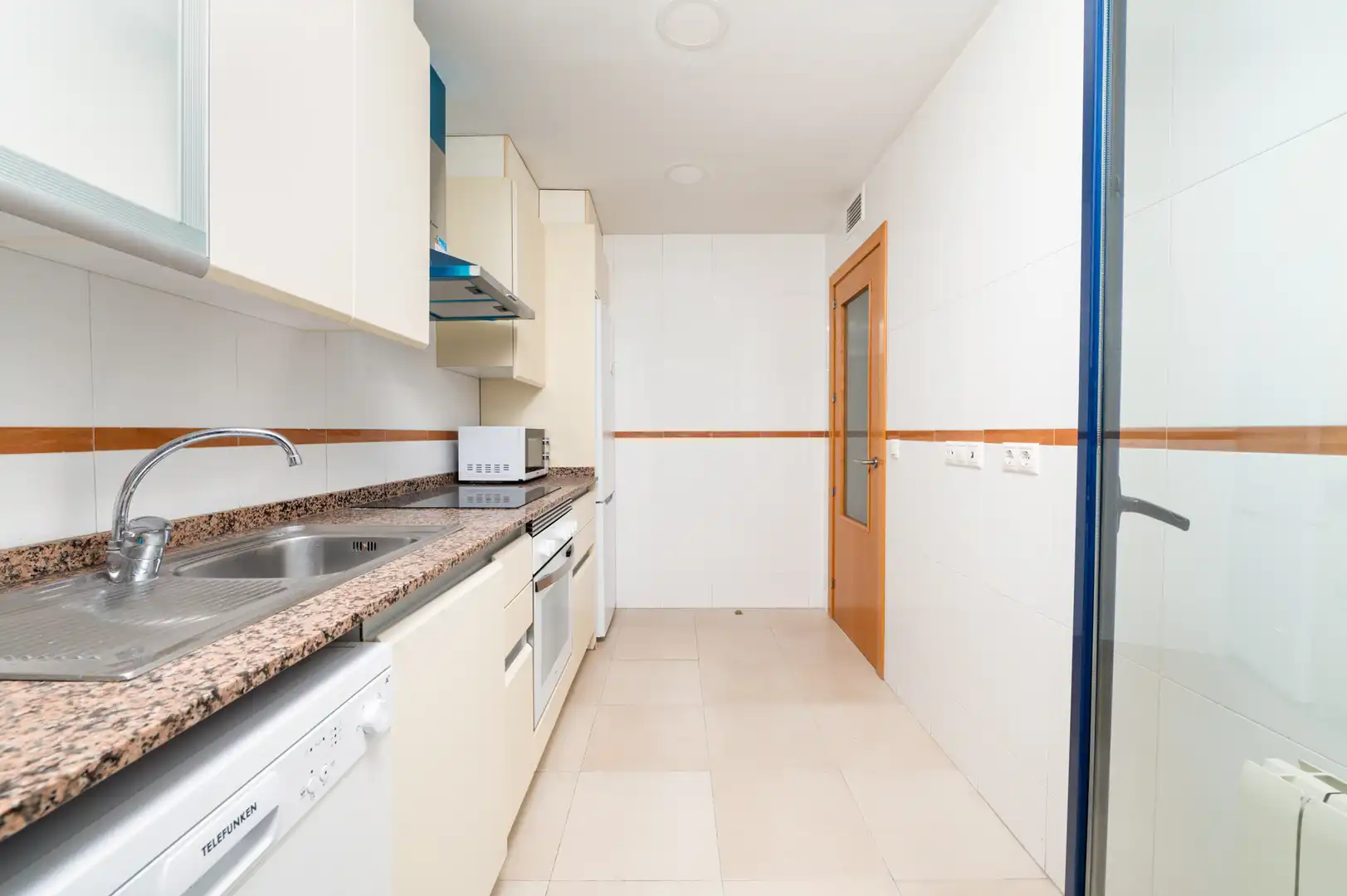 Cocina de Piso en venta en Alicante / Alacant con Aire acondicionado, Terraza y Trastero