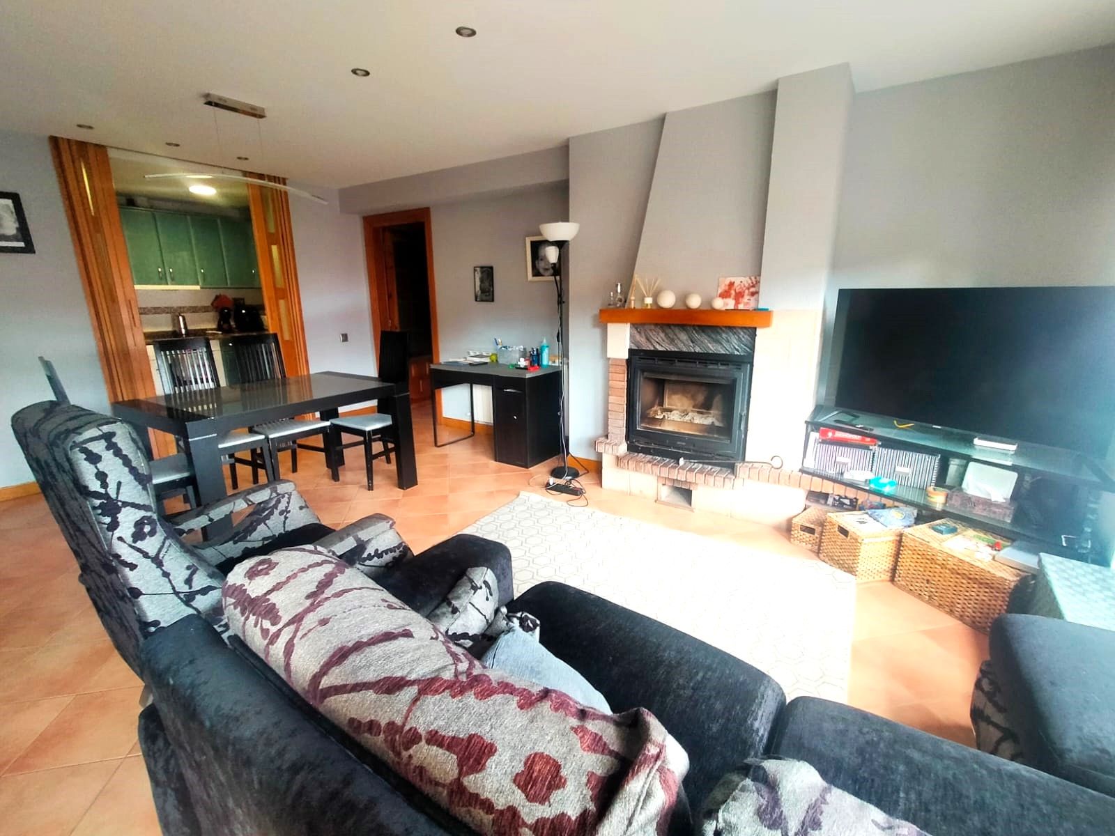 Sala d'estar de Pis en venda en Haro amb Calefacció, Terrassa i Moblat