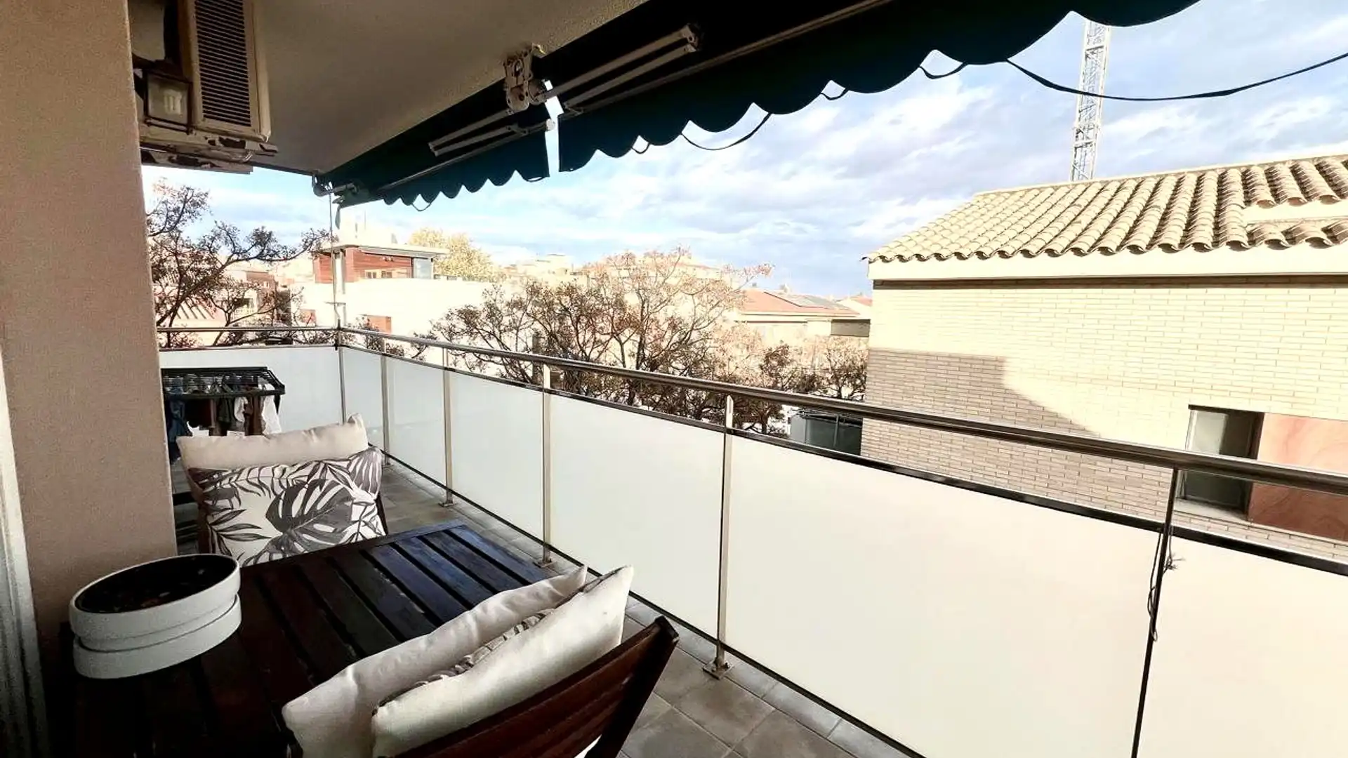 Flat for rent in 302, Montmar